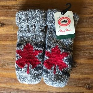 NWT ROOTS Mitts.